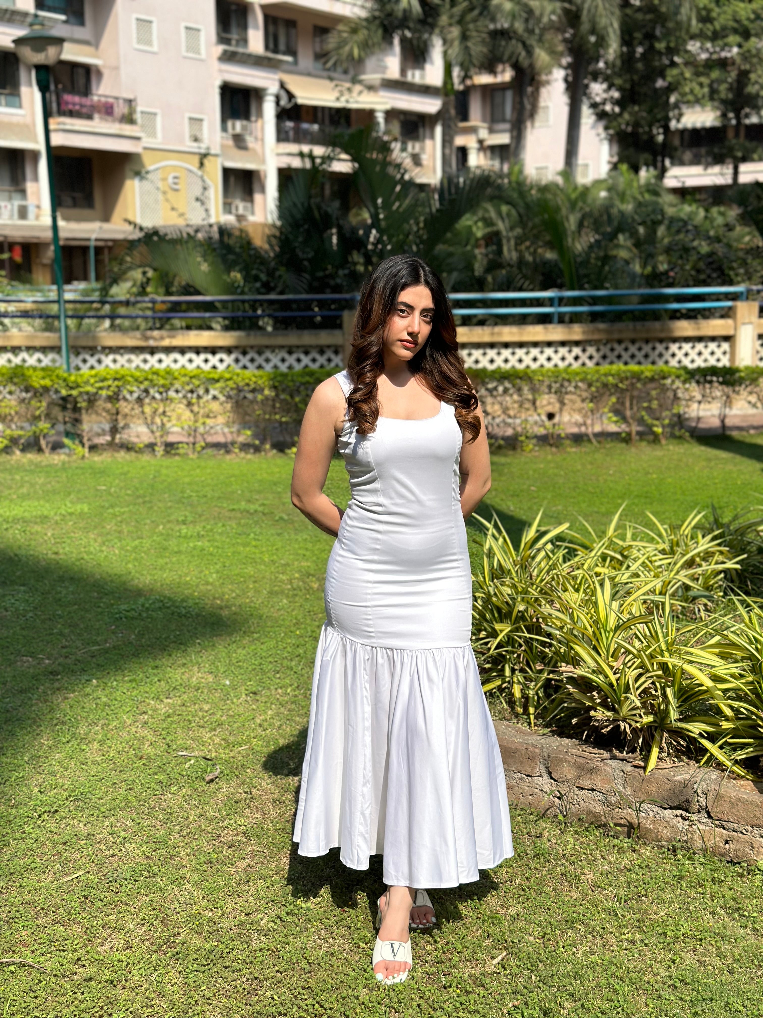 White Rose Bodycon Dress