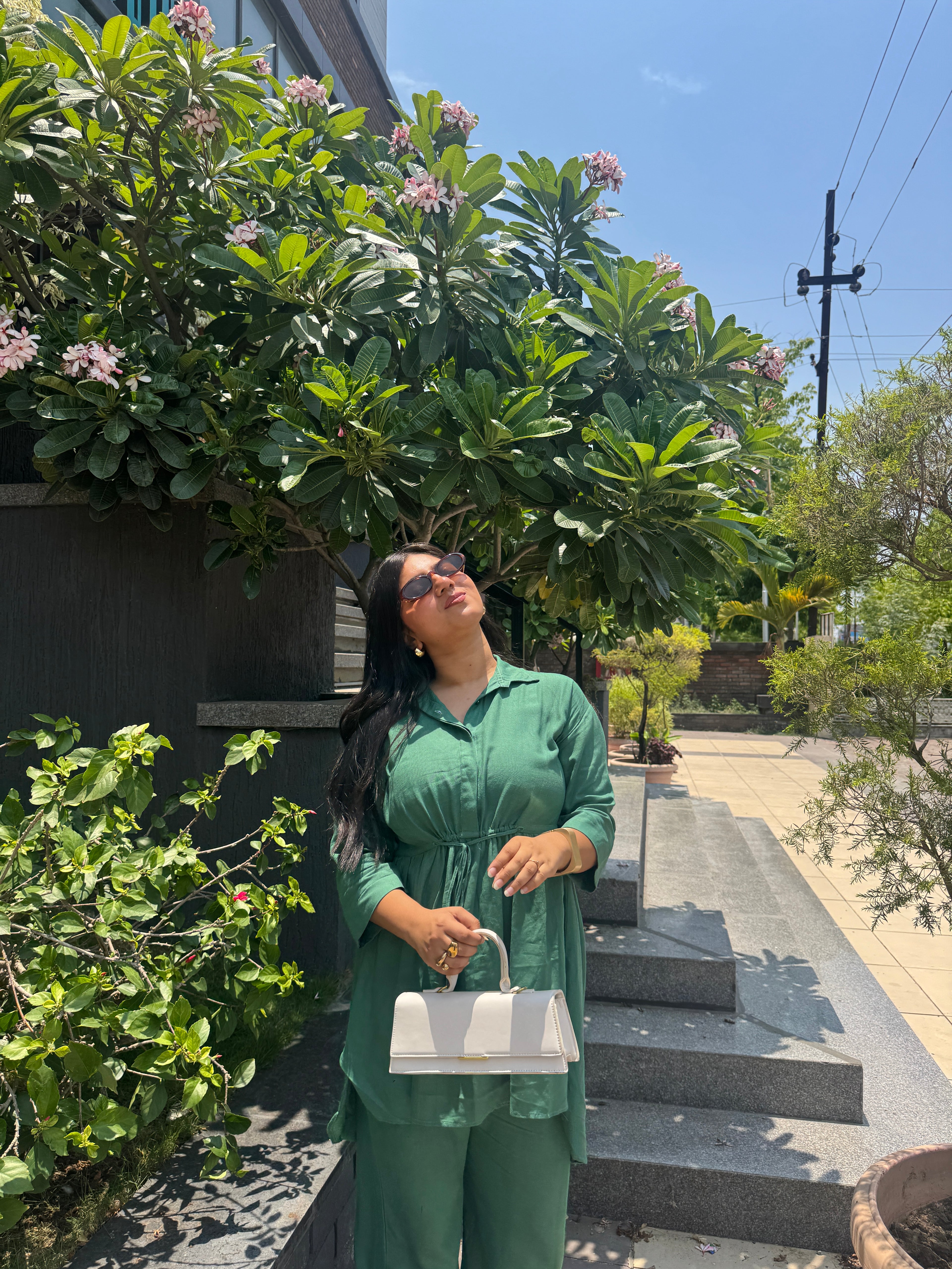 OLIVE GREEN ELASTIC COORD SET